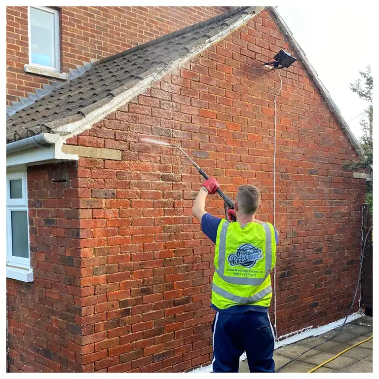 feel_the_pressure_brick_paint_removal39.webp